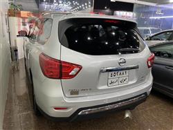 نیسان پاسفایندەر